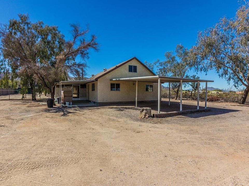 1st image of 2231 E Desert Ln