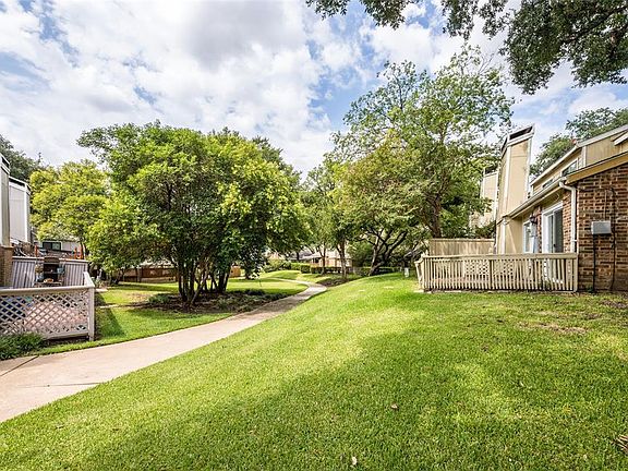 2nd image of 2715 Creek Wood Ct