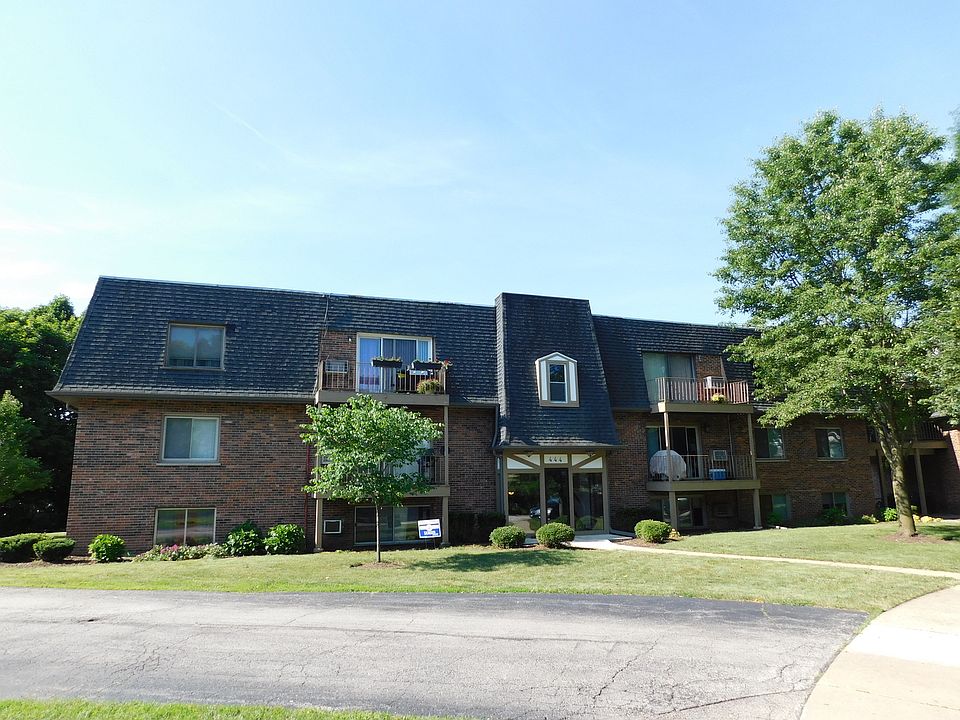 1st image of 444 Cavalier Ct APT 3-3