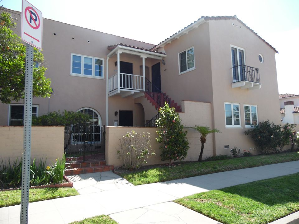 1st image of 4202 6th Ave