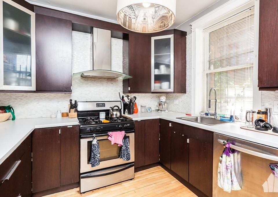 1st image of 5004 N Wolcott Ave APT 2