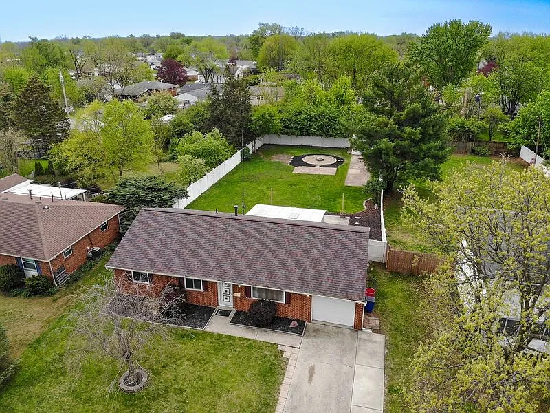 4759 Arnold Ave photo 1