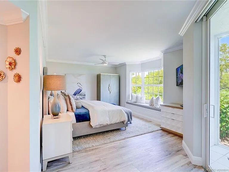 5799 NE Island Cove Way #1104 — Photo 39