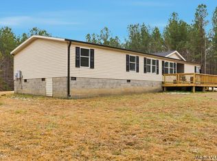 868 Wayside Rd, Baskerville, VA 23915