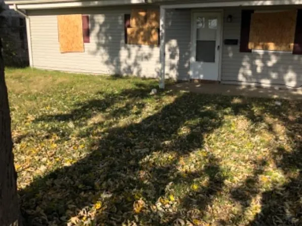803 E 5th St, Cahokia, IL 62206