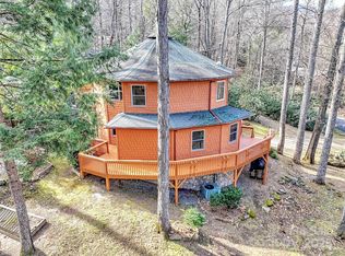 640 Timberline Dr, Maggie Valley, NC 28751
