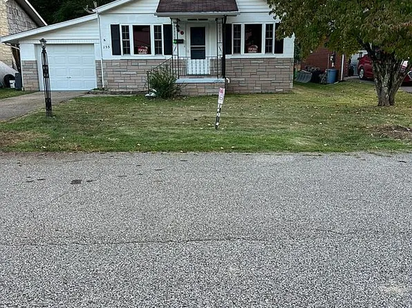 155 Nathan Ave, Madison, WV 25130