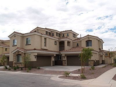 Exterior (Corner Lot)