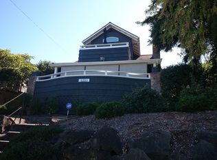 6522 38th Ave SW, Seattle, WA 98126