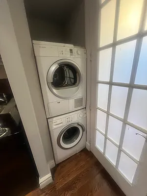 Rented by Nest Seekers International | media 12