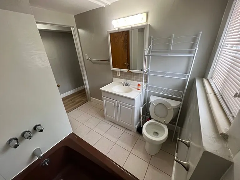 2936 W 42nd Ave #B — Photo 12