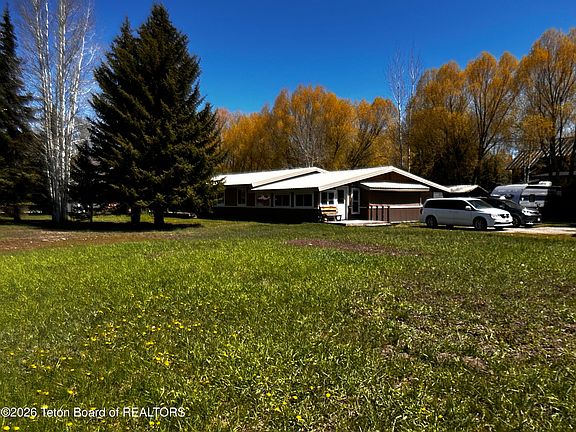 3rd image of 4355 Nethercott Ln Lot 1