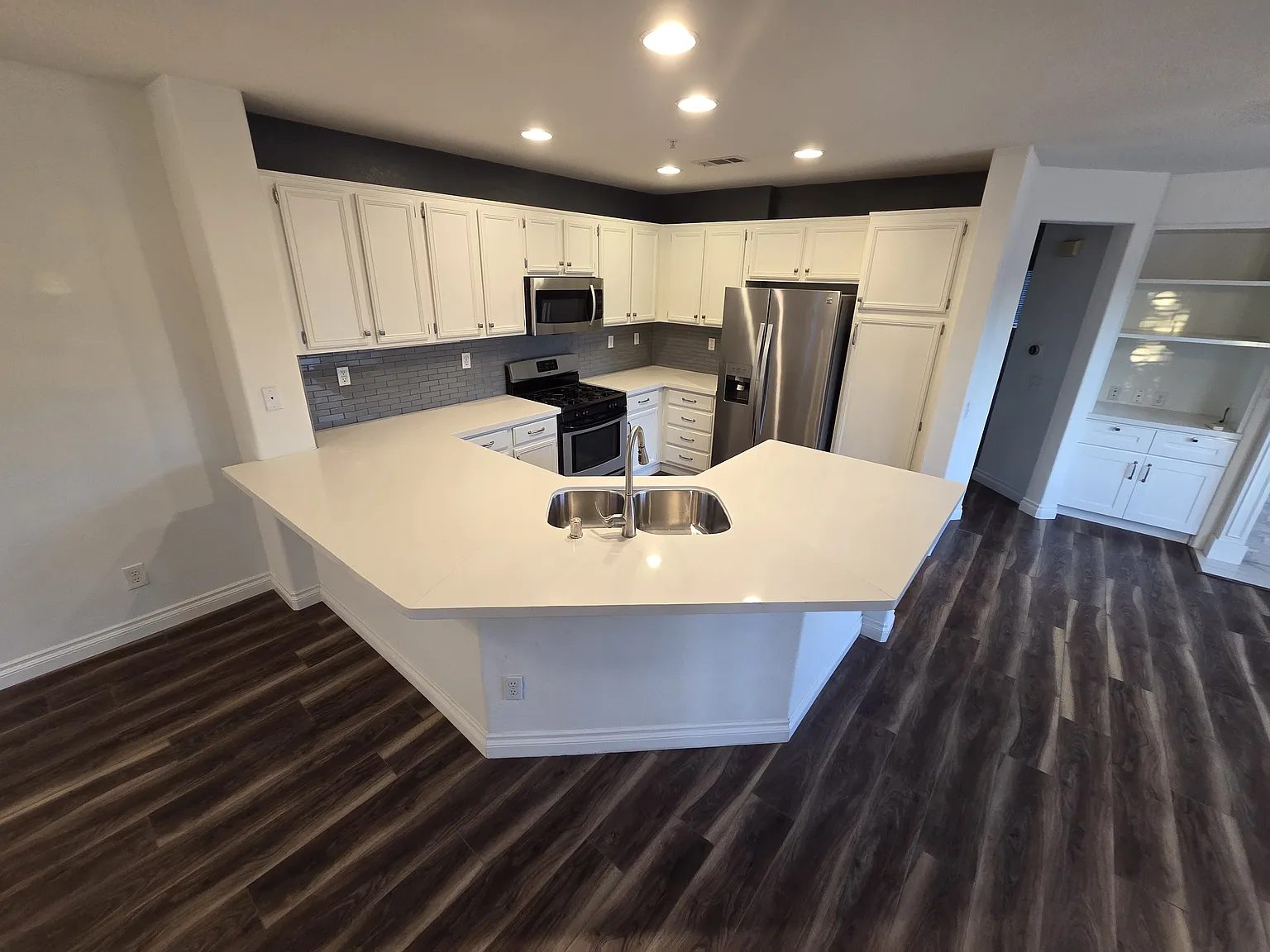 33560 Winston Way — Photo 4