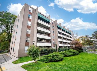 3625 Lake Shore Blvd W #407, Toronto, ON M8W4W2
