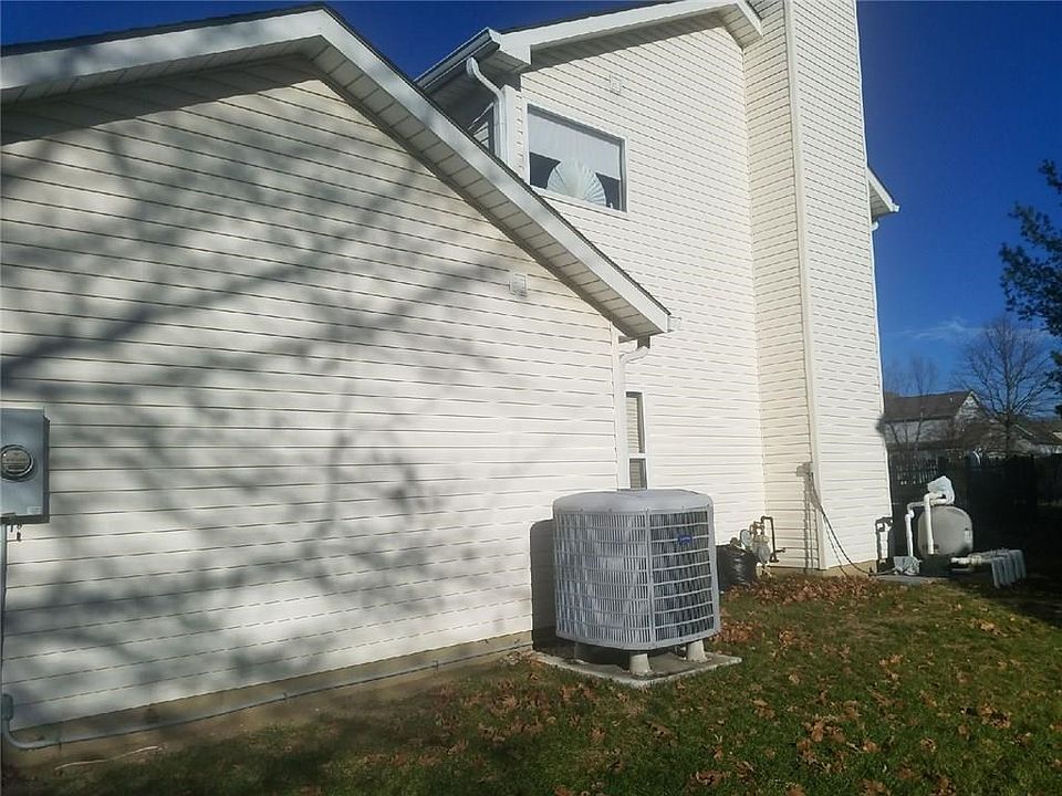 2nd image of 5382 Wakefield Dr S