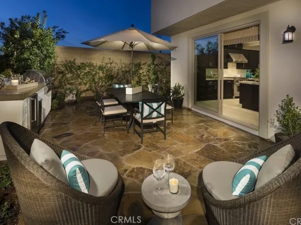 142 Lost Hls, Irvine, CA 92618