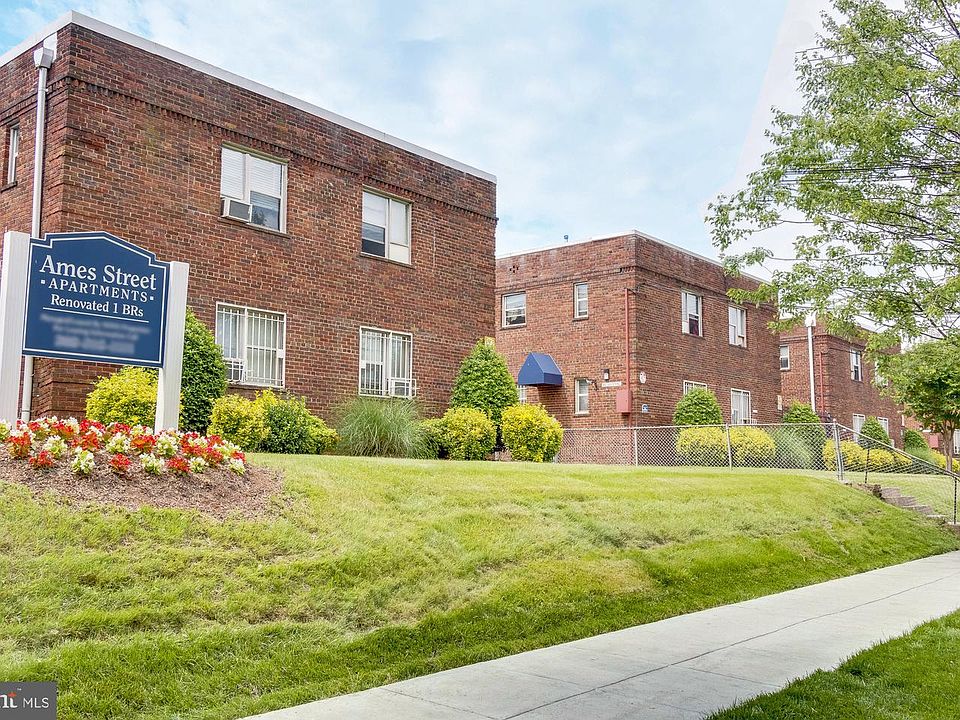 1st image of 3505 Ames St NE