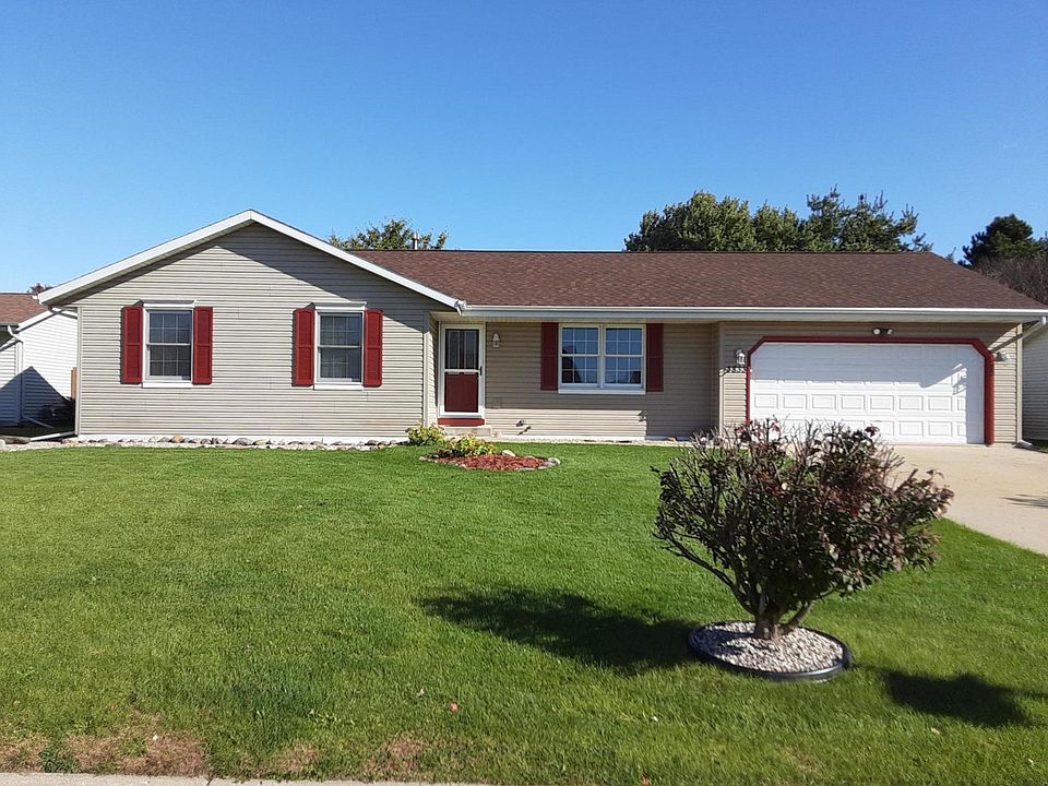 1st image of 3833 Teal Ln