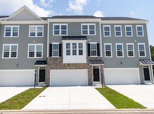 43 Dover Ct #43, Bridgeport, WV 26330