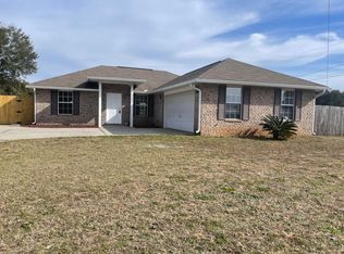 5206 E Spencer Field Rd, Pace, FL 32571