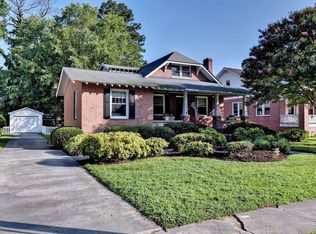 81 Raleigh Rd, Newport News, VA 23601