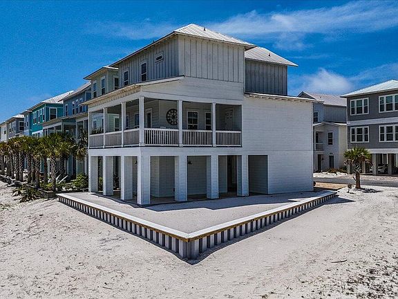 3rd image of 1454 Seaside Cir