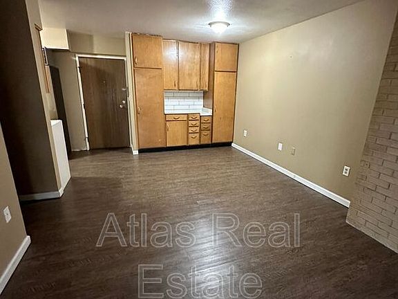 4th image of 4110 E Hale Pkwy #1C