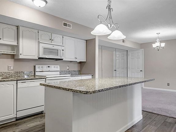 3rd image of 15017 Baxter Village Dr APT A