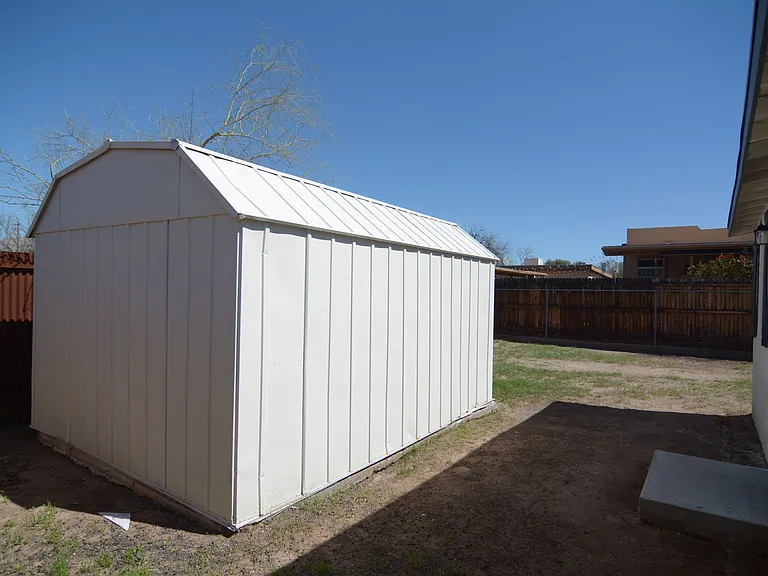 835 E Graybill Dr — Photo 17