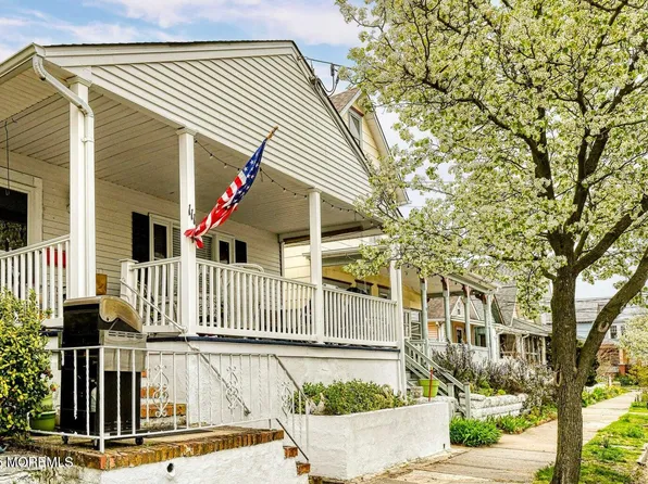 111 Cookman Avenue, Ocean Grove, NJ 07756