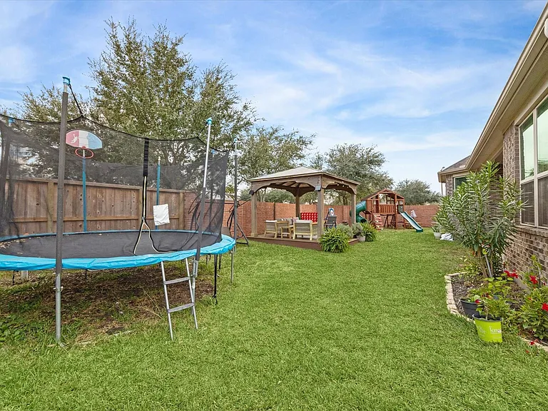 2960 Gibbons Hill Ln — Photo 31