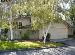 26 Rolling Green Cir, Pleasant Hill, CA 94523