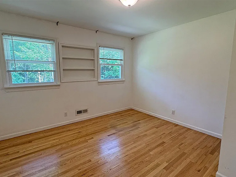 3 Stonewall Ln — Photo 17