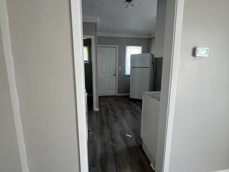 2081 W 103rd St #1 — Photo 6