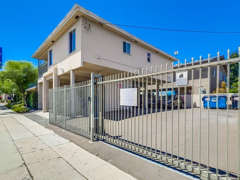 Secure, Walkable Building Near Crenshaw & Slauson Plaza — Photo 7