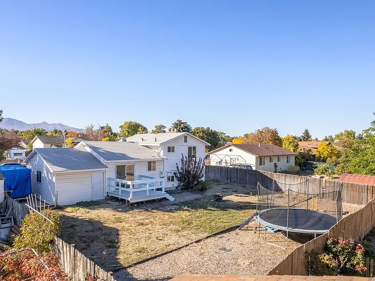 6585 S 5135 W — Photo 17