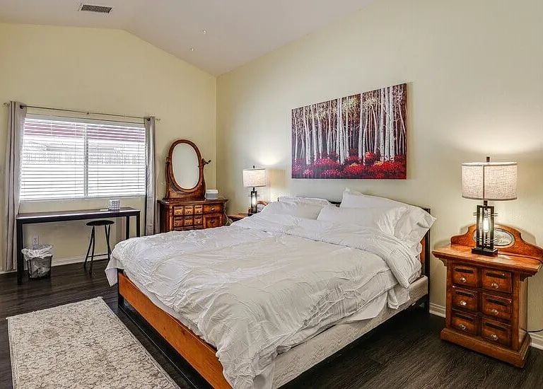 8523 Barberry Ave — Photo 13