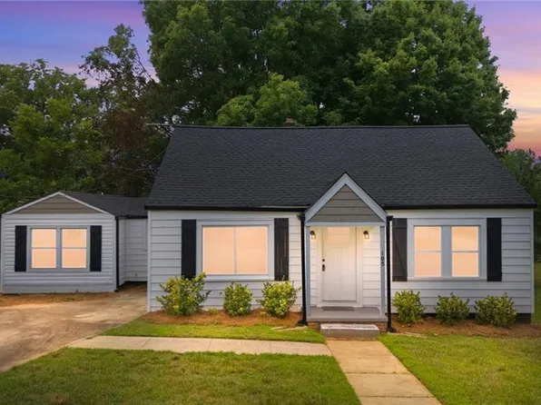 105 Broadview Ave, Lexington, NC 27295