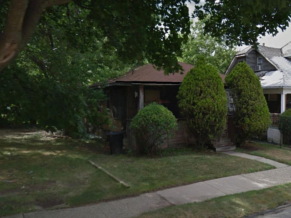 1st image of 19135 Blake St