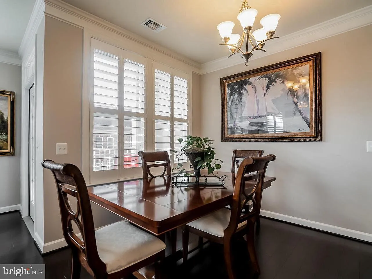 2 bed, 2.0 bath, 1323 sqft, $2,900 — Photo 3