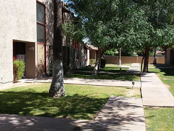 8241 E Thomas Road, Scottsdale