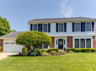 2157 Westfield Dr, Gurnee, IL