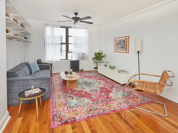 545 West 111th Street 10I image 2 of 10