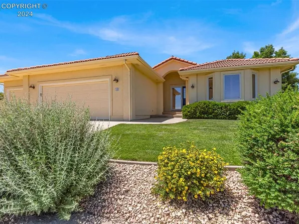 15 Salt Bush Ct, Canon City, CO 81212