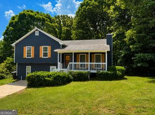 176 Deerfield Dr, Hiram, GA 30141