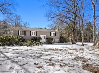 72 Wickaboag Valley Rd, West Brookfield, MA 01585