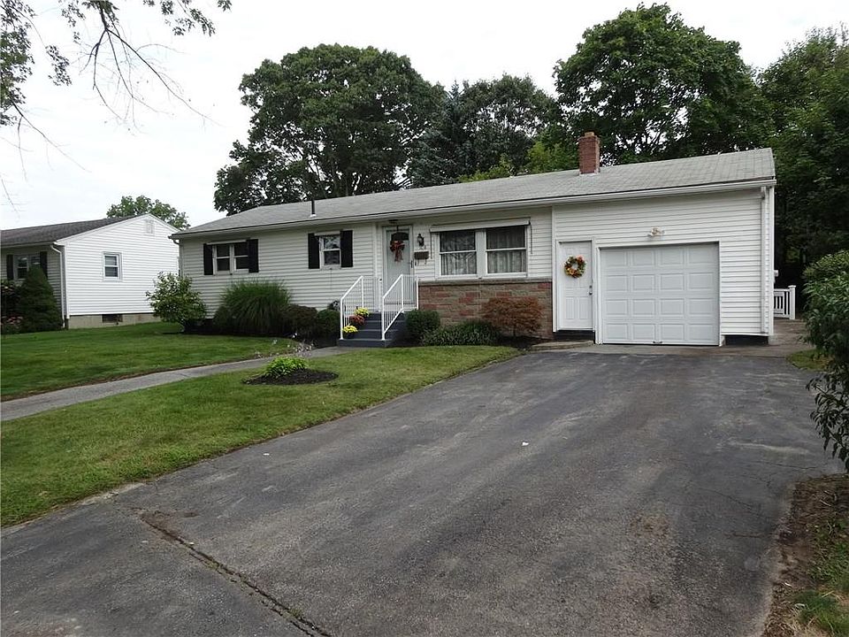 1st image of 108 Shamrock Dr