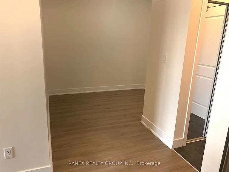 5317 Upper Middle Rd #424 — Photo 9