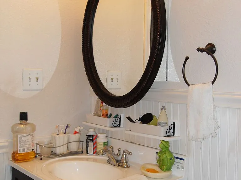 315 E Zuni Dr — Photo 3