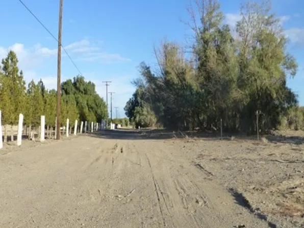 48473 Morgan Ln, Newberry Springs, CA 92365